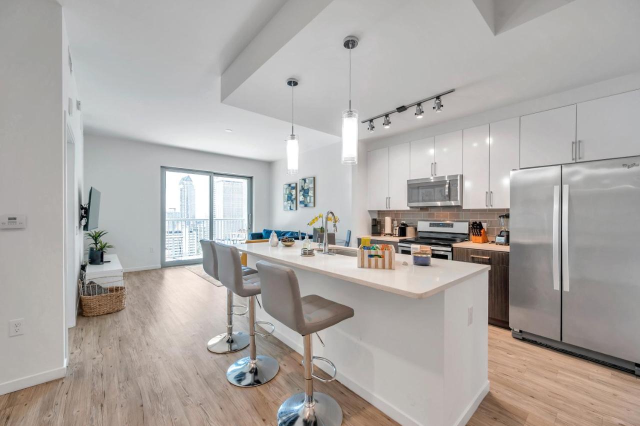Luxury 1 Bedroom With Den Downtown Tampa Apt - City Views, Rooftop Pool, Workspace Εξωτερικό φωτογραφία