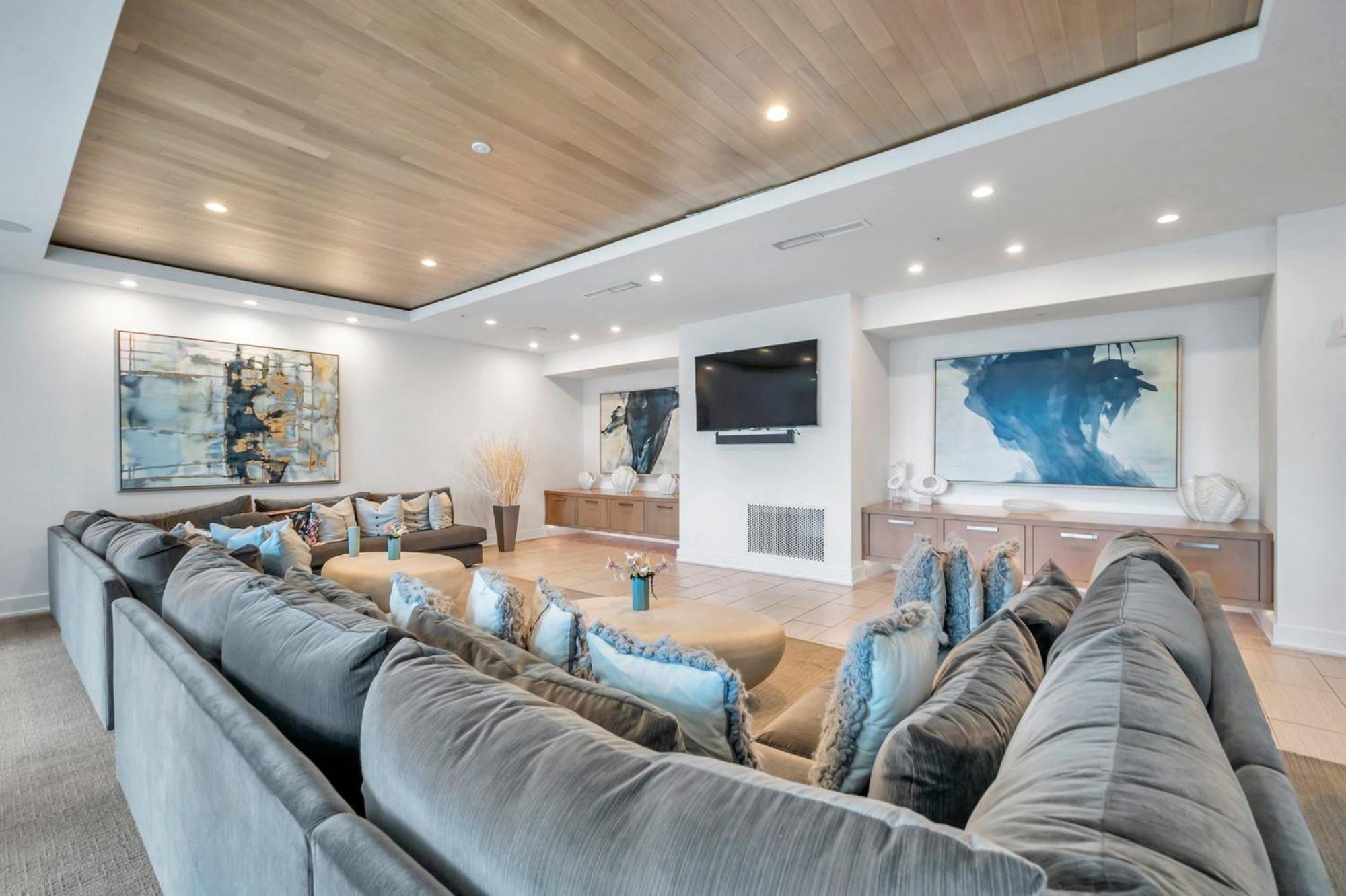 Luxury 1 Bedroom With Den Downtown Tampa Apt - City Views, Rooftop Pool, Workspace Εξωτερικό φωτογραφία
