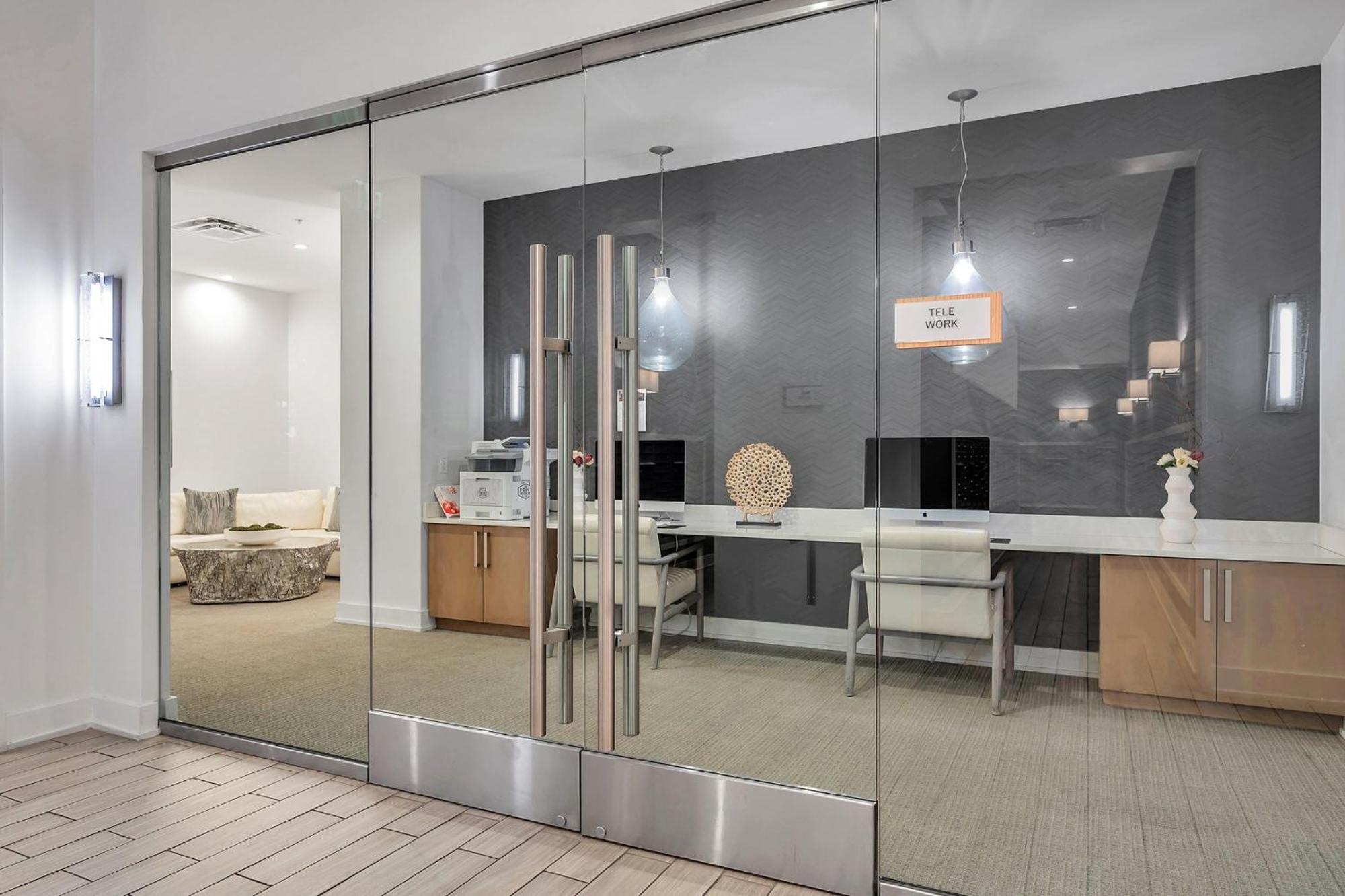 Luxury 1 Bedroom With Den Downtown Tampa Apt - City Views, Rooftop Pool, Workspace Εξωτερικό φωτογραφία